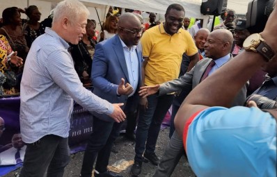 Lancement des travaux de construction de l'avenue B.A.T de 10km dans la commune de la N'sele par Son Excellence Mr le Ministre des infrastructures